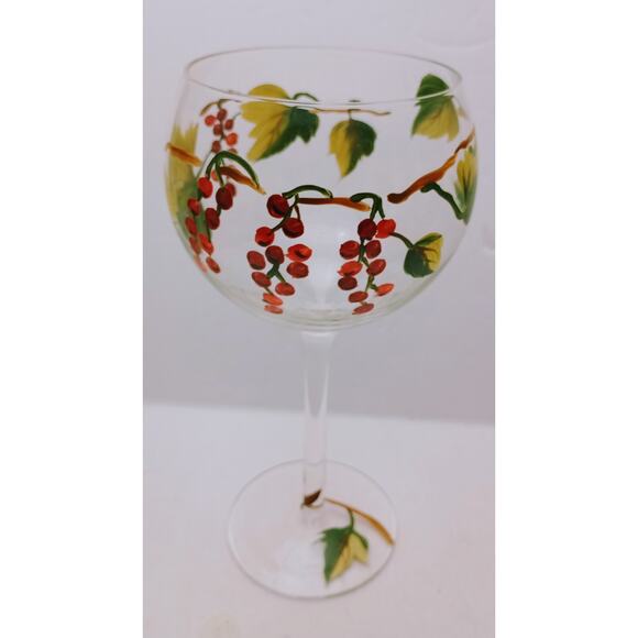 Hand Painted Grapes and Leaves Red Wine Glasses Set of 4 - Picture 6 of 6